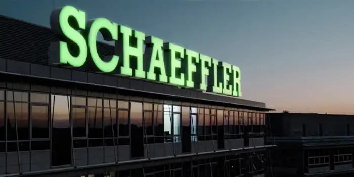 headquarters-sign