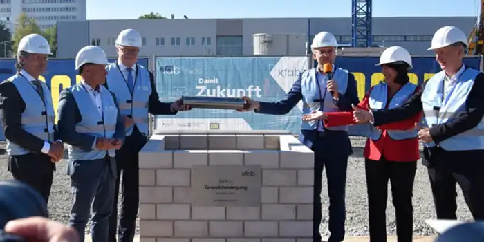 breaks-ground-new-cleanroom-Erfurt-2026