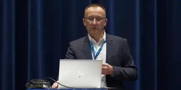 AIRob-presentation-TMP26