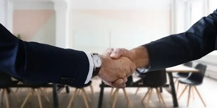 Pixabay-office-handshake
