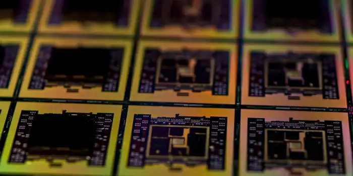Unsplash-silicon-wafer-semiconductor-chip-structures