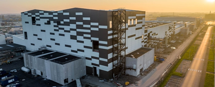 inaugurates-Gigafactory-Billy-BerclauDouvrin