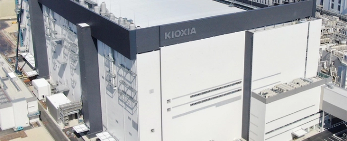 Fab7-Yokkaichi-Plant