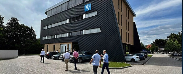 takes-over-operations-enders-GmbH