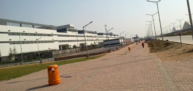 foxconn-zhengzhou-facility