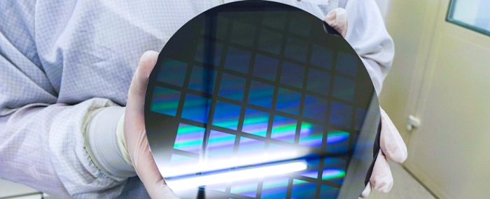 engineer-holding-wafer