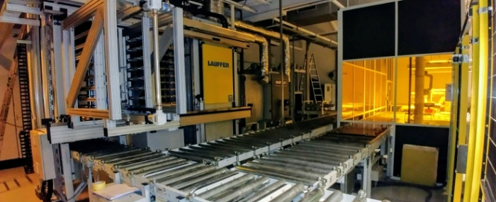 Multilayer-Pressenzentrum