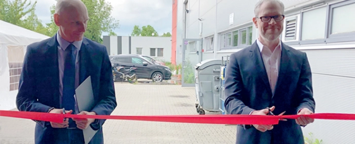lodz-ribbon-cutting