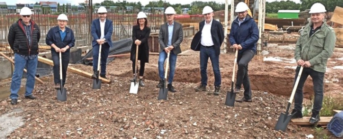 Groundbreaking-new-facility