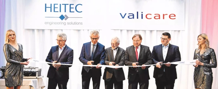 valicare-ribbon-cutting