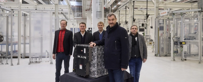 topping-out-ceremony-battery-production-facility-Nuremberg