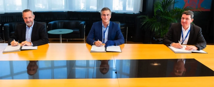 thyssenkrupp-automation-engineering-signing
