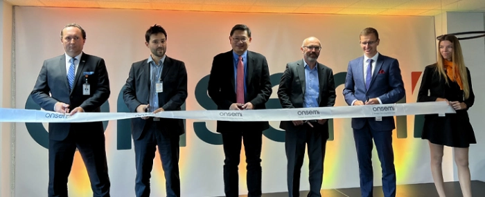 inaguration-czech-expansion