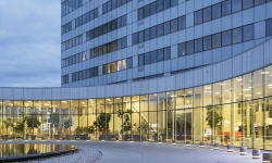HQ-kista-night
