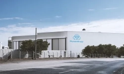 logo-on-building