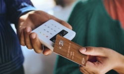 SECORA-Pay-Green-wooden-card