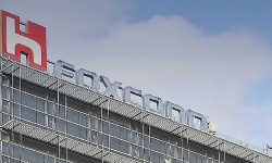 logo-on-building