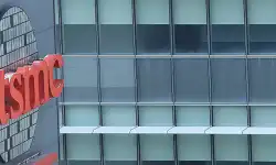 logo-on-building-2022