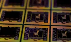 Unsplash-silicon-wafer-semiconductor-chip-structures