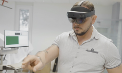 Hololens-test-in-service