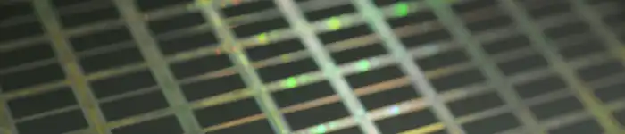 Unsplash-silicon-wafer-semiconductor-chip-pattern