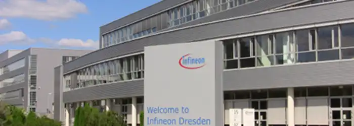 dresden-entrance