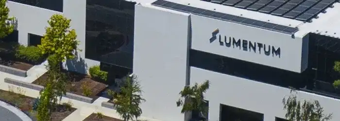 logo-on-building