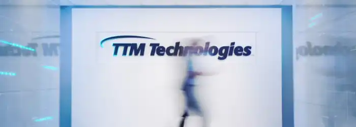 blurry-logo