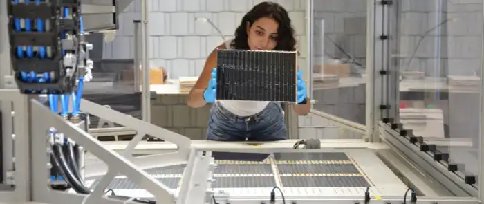 Najwa-Abdel-Latif-Shingle-Matrix-Fraunhofer-ISE