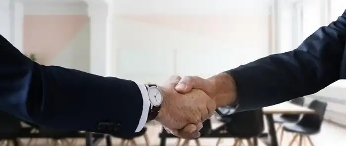 Pixabay-office-handshake