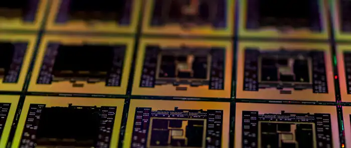 Unsplash-silicon-wafer-semiconductor-chip-structures